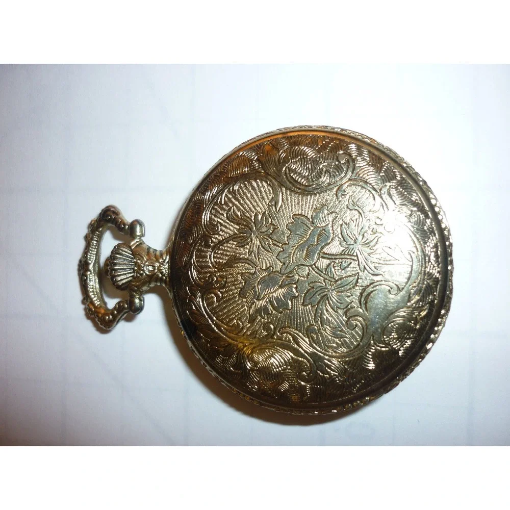 Collezione Quartz Pocket Watch Gold Tone Engraved Case Men's‎ Style